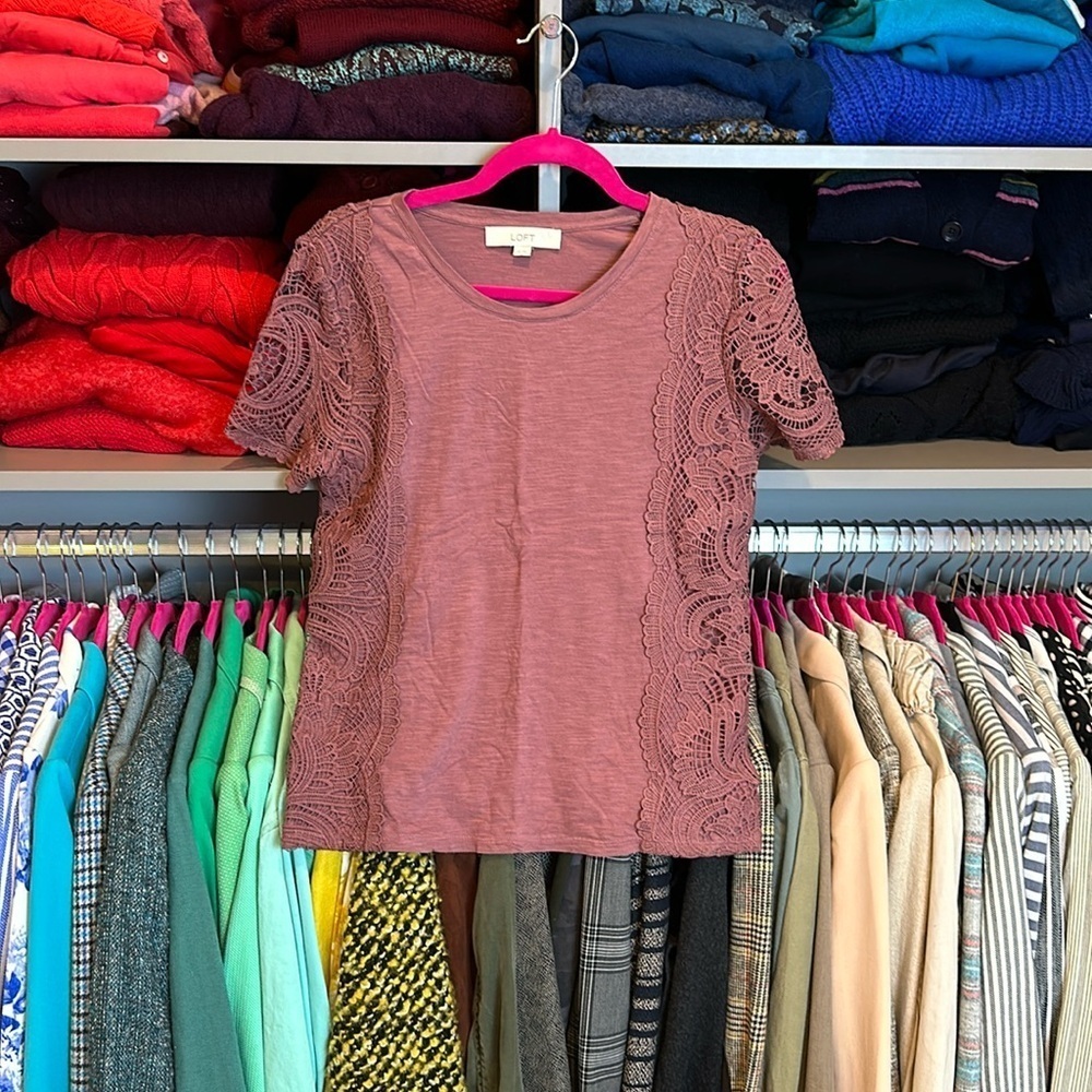 Loft mauve short sleeve embroidered t shirt size XS​